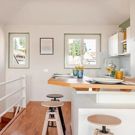 Piazza San Giacomo - Attico Su Due Livelli Appartement Udine