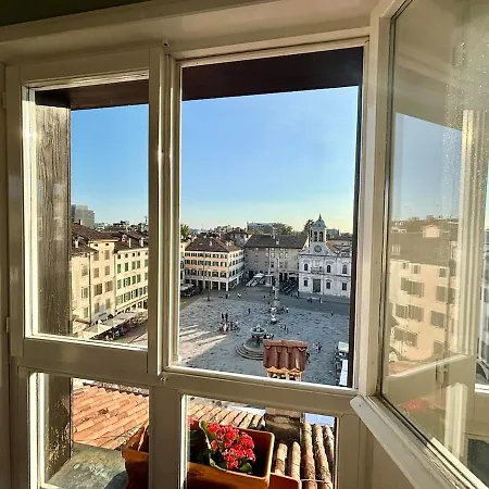 Piazza San Giacomo - Attico Su Due Livelli Daire