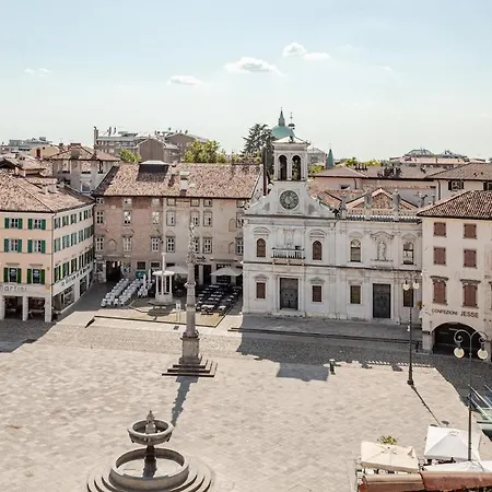 شقة Piazza San Giacomo - Attico Su Due Livelli أوديني